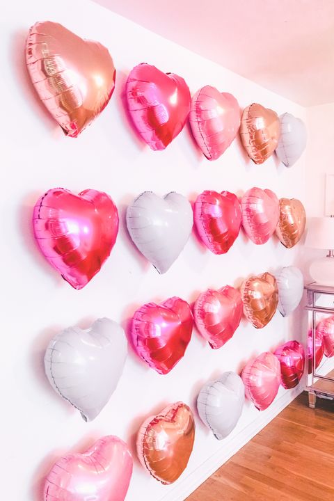 Heart Wall Balloons.